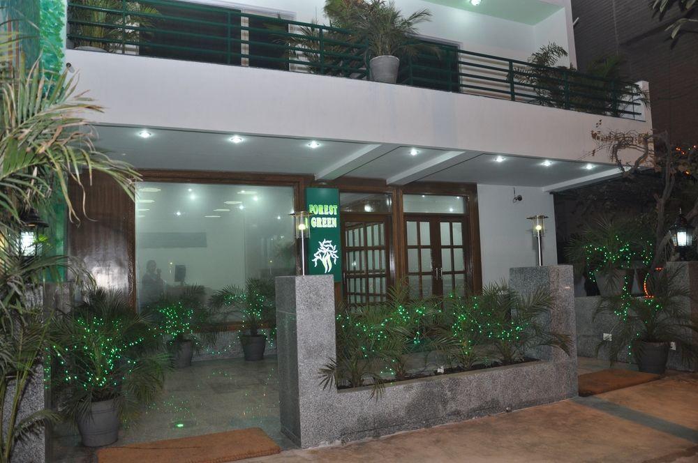 Oyo 367 Hotel Forest Green New Delhi Luaran gambar