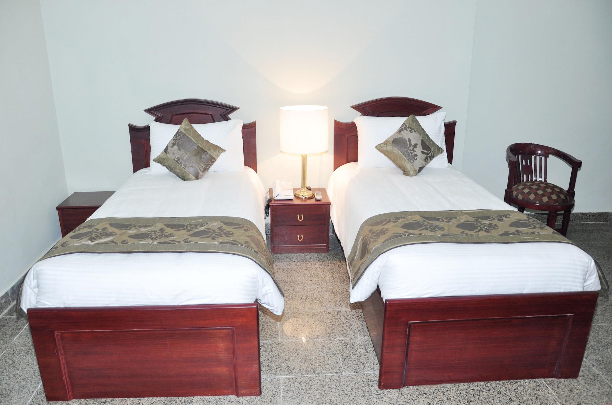 Oyo 367 Hotel Forest Green New Delhi Luaran gambar