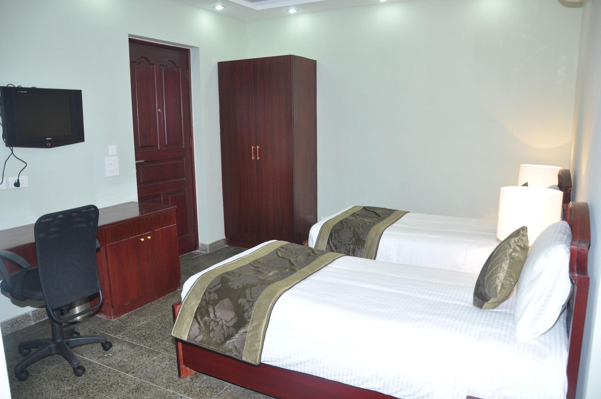 Oyo 367 Hotel Forest Green New Delhi Luaran gambar