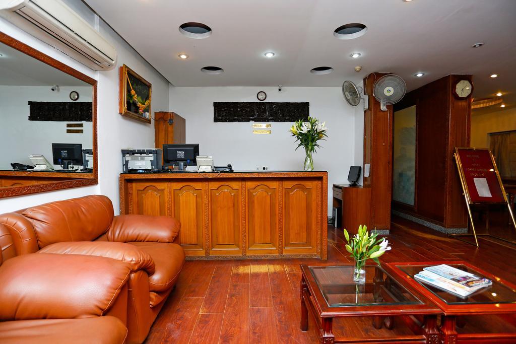 Oyo 367 Hotel Forest Green New Delhi Luaran gambar