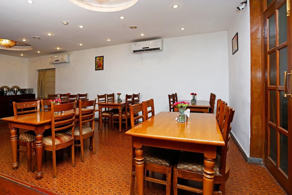 Oyo 367 Hotel Forest Green New Delhi Luaran gambar