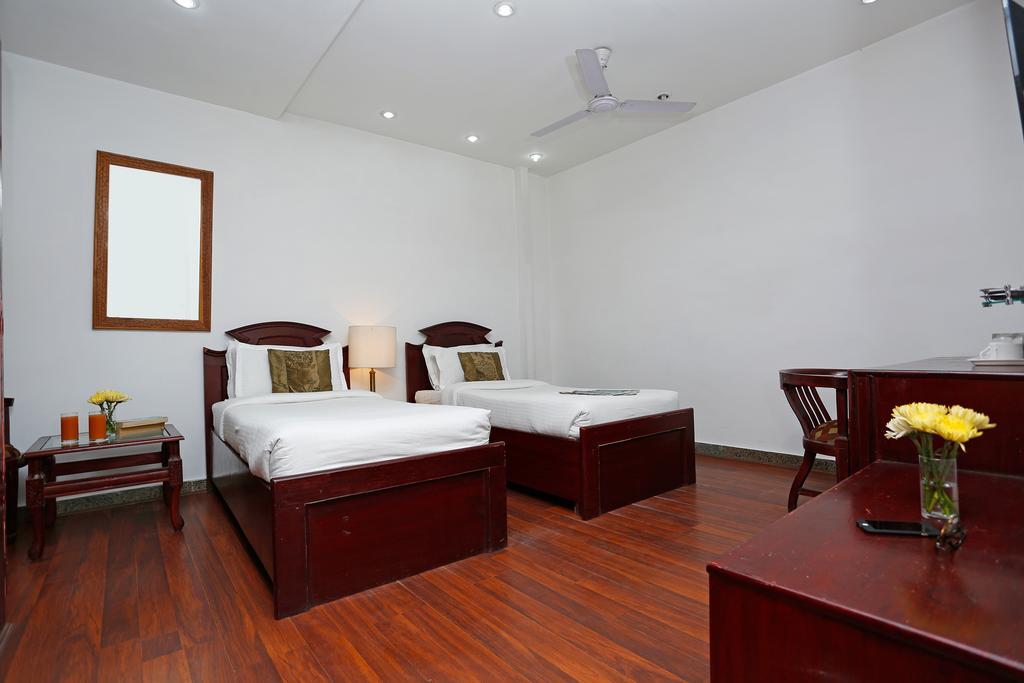 Oyo 367 Hotel Forest Green New Delhi Luaran gambar