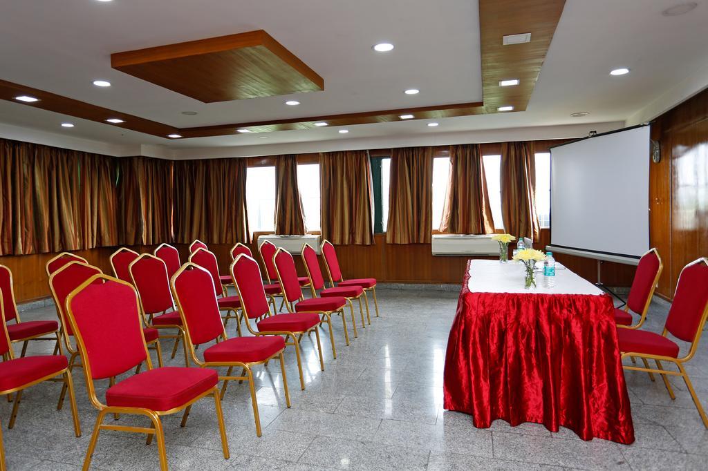 Oyo 367 Hotel Forest Green New Delhi Luaran gambar
